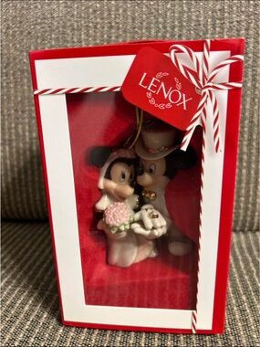 Lenox Disney Mickey and Minnie's Dream Wedding